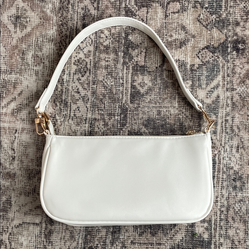 Amazon Classic White Bag